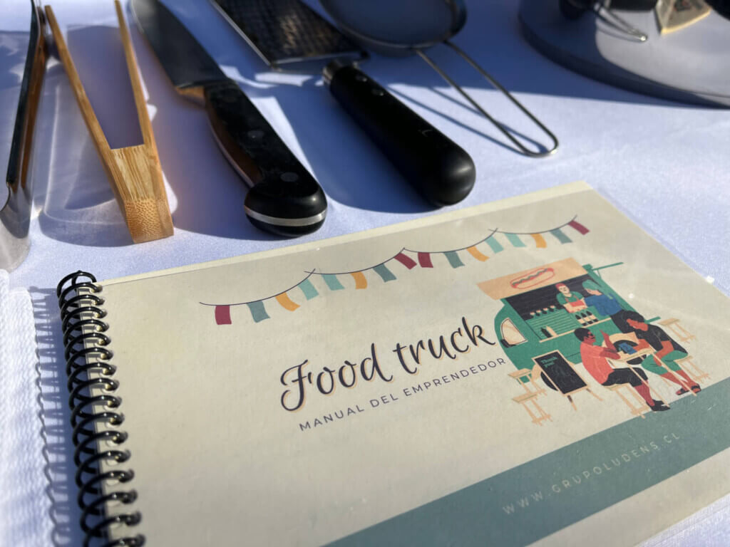 TEM BUILDNG FOODTRUCK48.HEIC